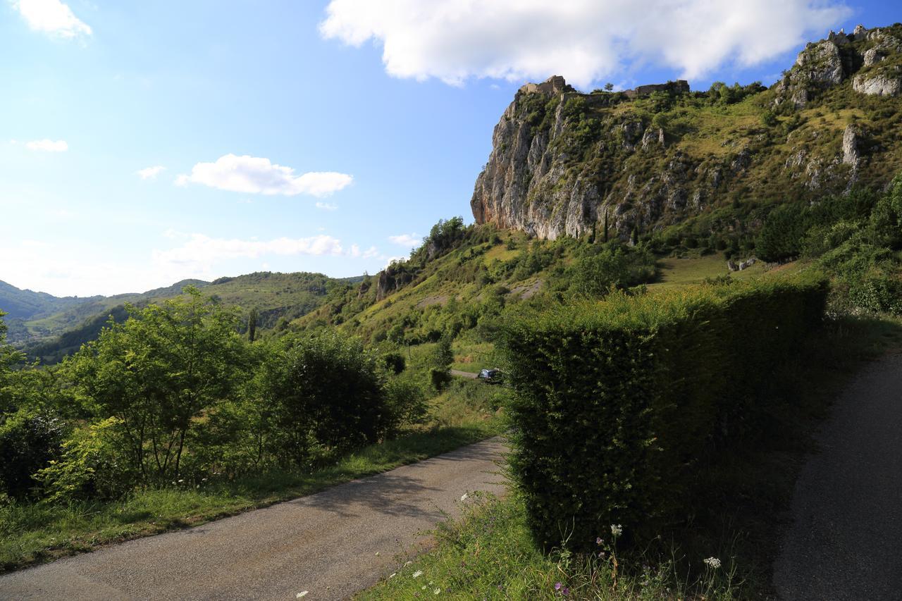 Gite D'Etape De Roquefixade Exterior photo